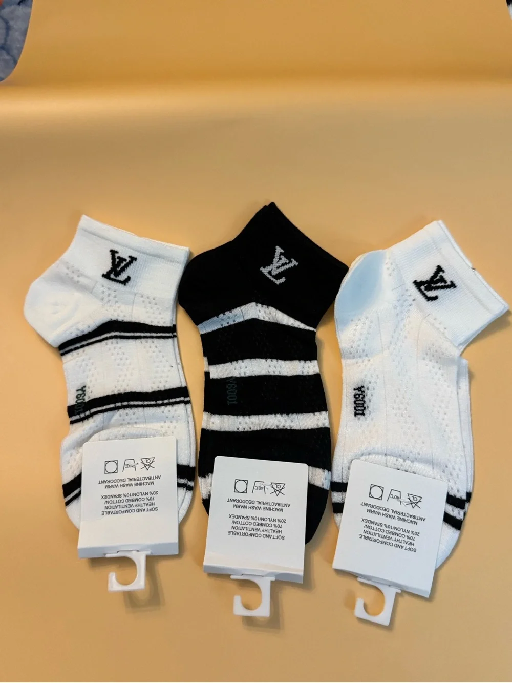 Designer Ankle Socks low cut Black & White Stripe socks 3 pairs New small-medium